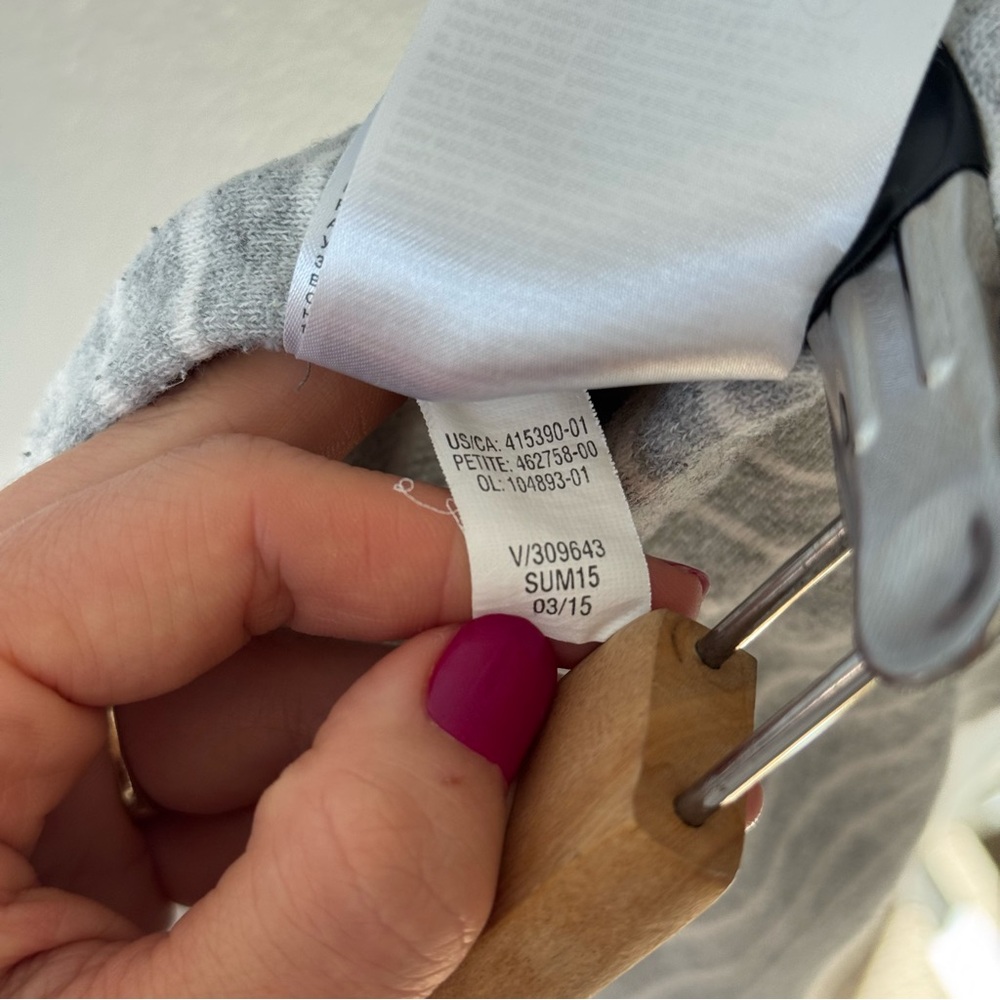 Banana Republic Sweat Shorts Y2K - Picture 6 of 8